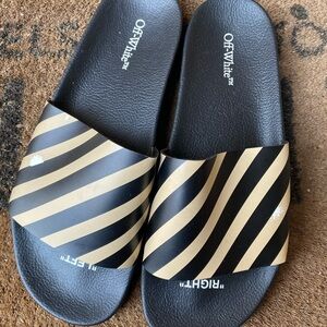 Off-White Diag Diagonal Striped Slides in Black and Beige Rubber Men’s Size 11